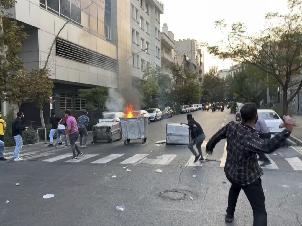 EXPLAINER: What kept Iran protests going after the first spark?